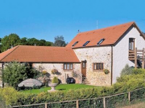 Stable Cottage - W40643